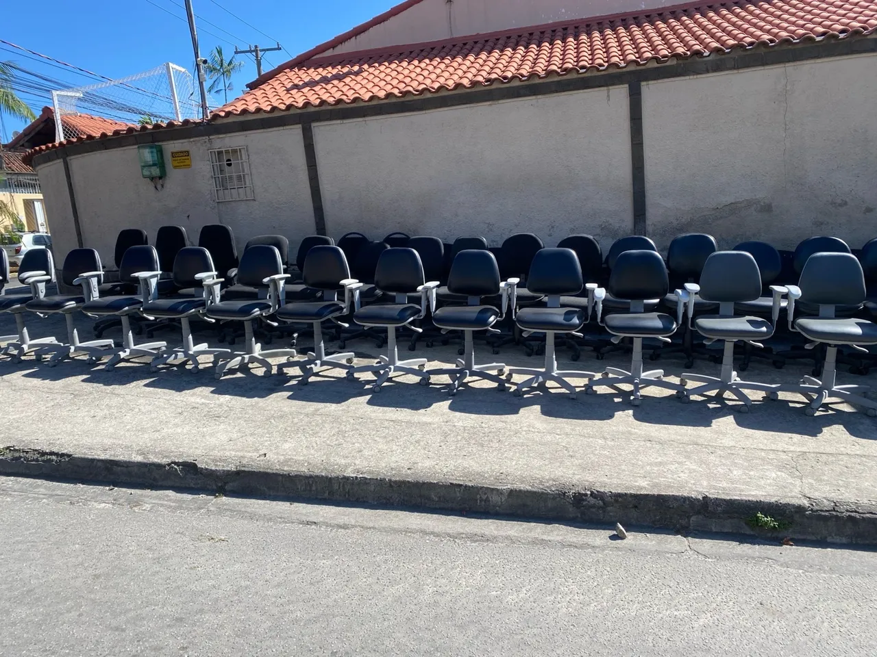 Diversas Cadeiras Flexform Giratórias