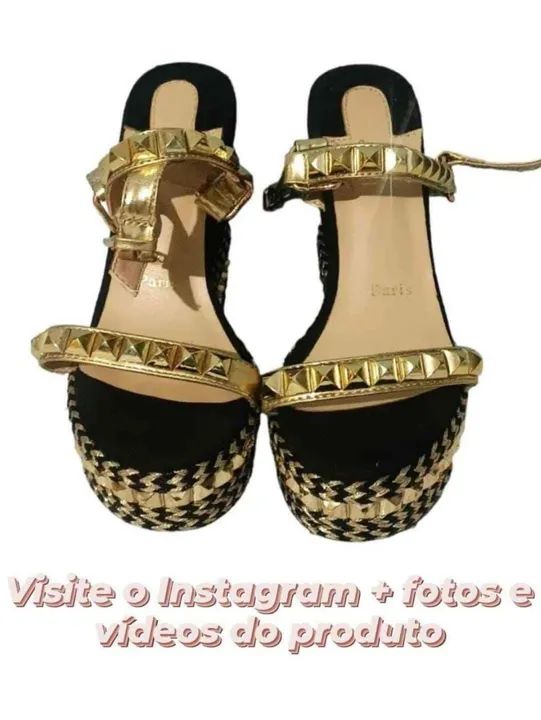 Sandália Christian Louboutin - Foto 2