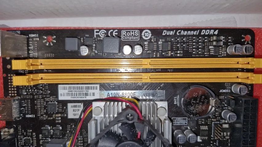 Placa mãe com APU Ddr4 - Foto 4