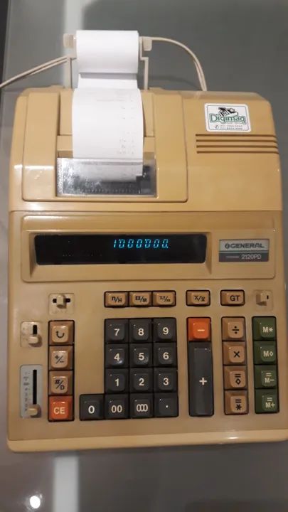 Calculadora de mesa Digimag 2120PD