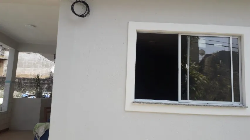 Proprietária Vende 2 Casas no Mesmo Terreno com Acessos Separados