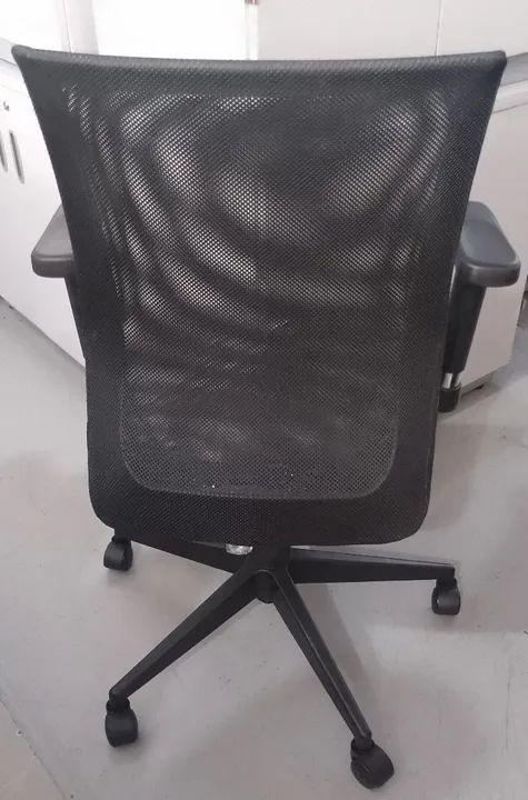 Cadeira de Escritório Tela Mesh Ricco - Foto 4