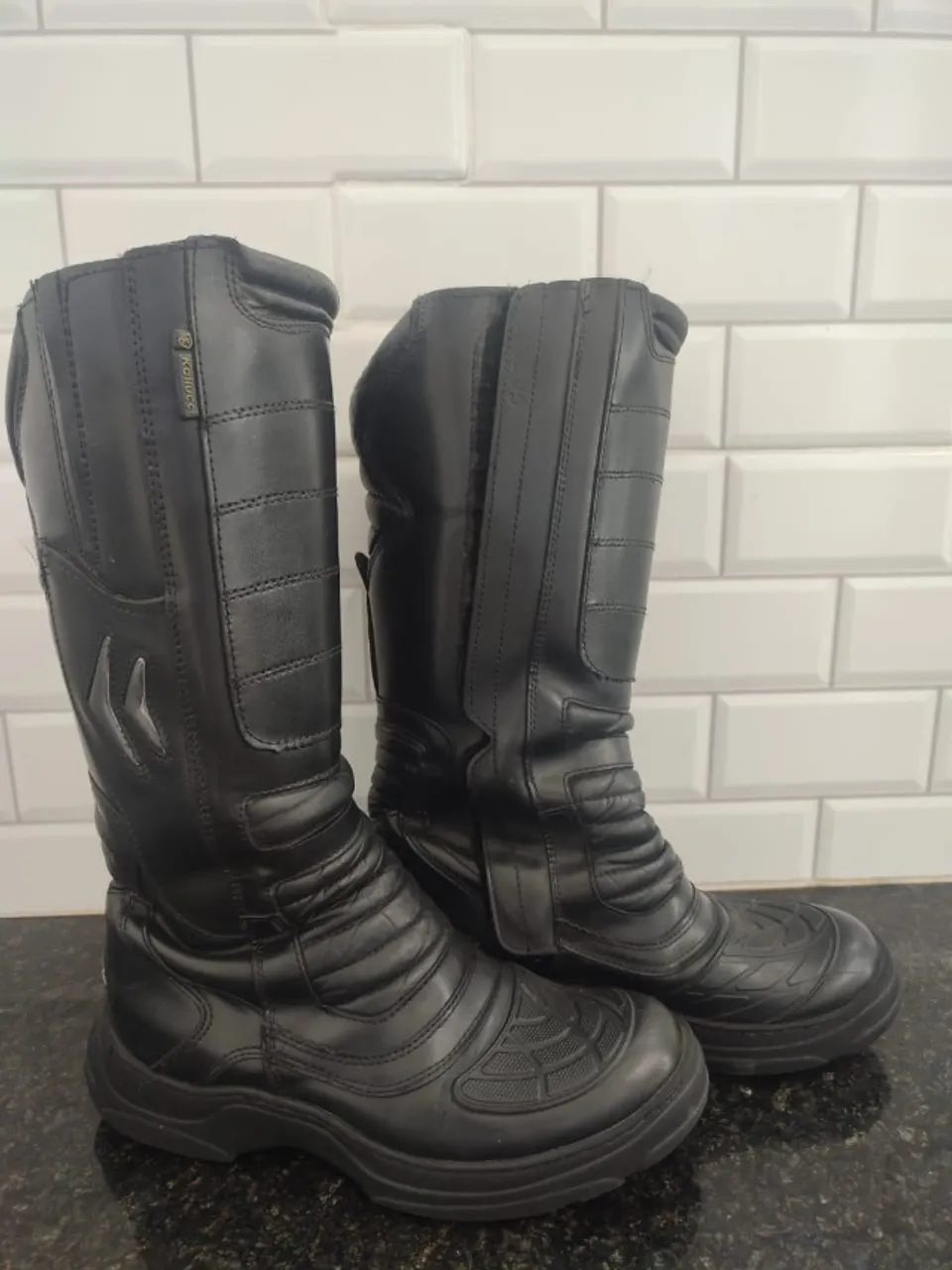 Bota cano longo para Motocilistas e serviços Operacionais (Kalucci)