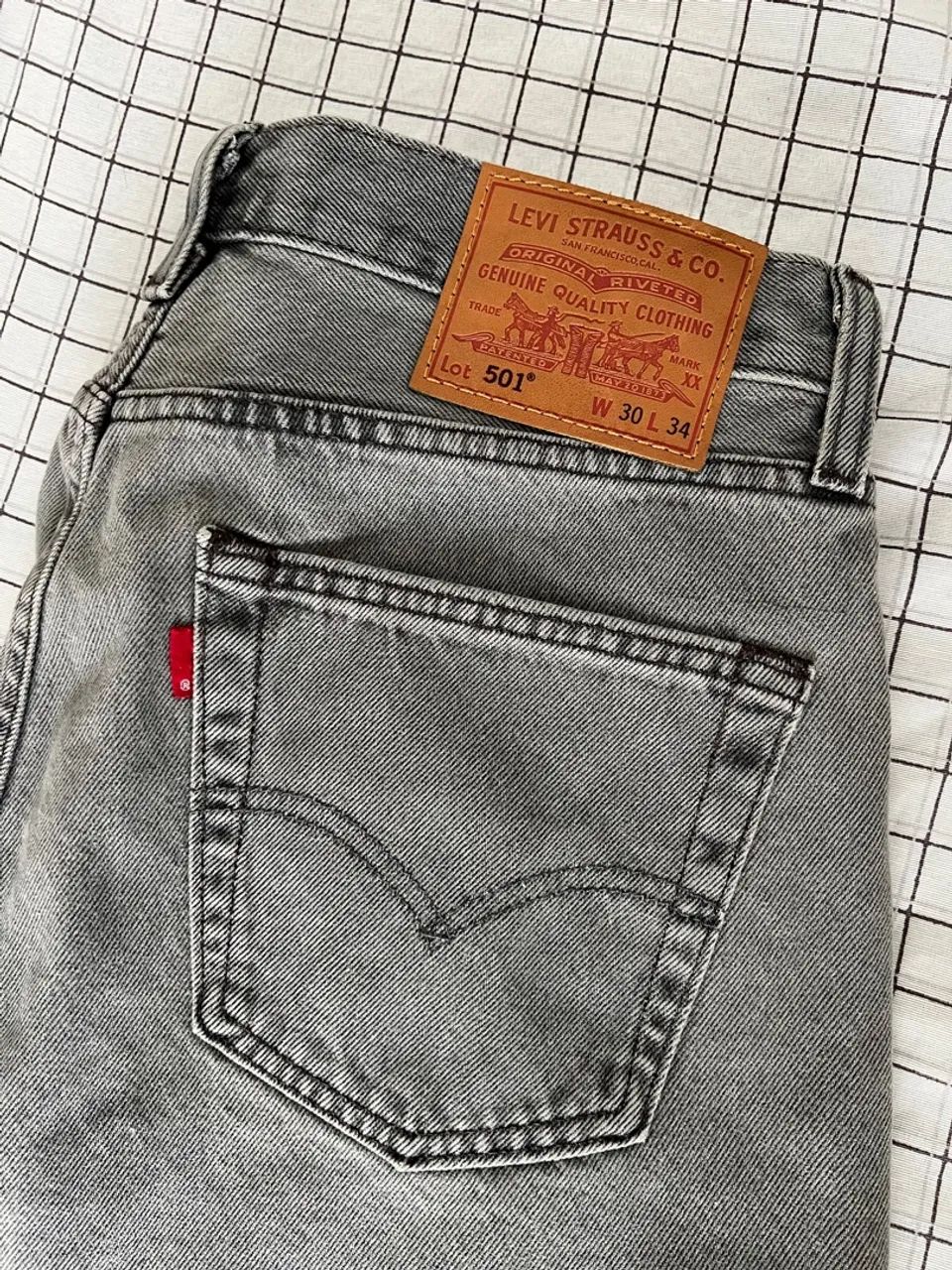 Bermuda Jeans Levis original  - Foto 3