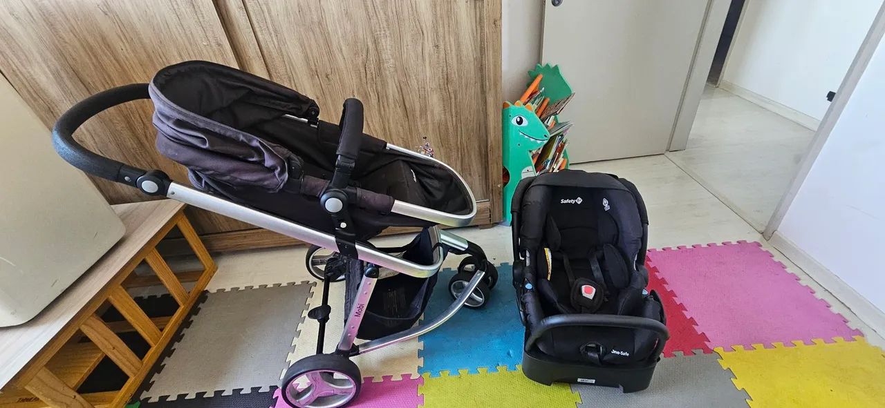 Carrinho Safety 1st Mobi trio