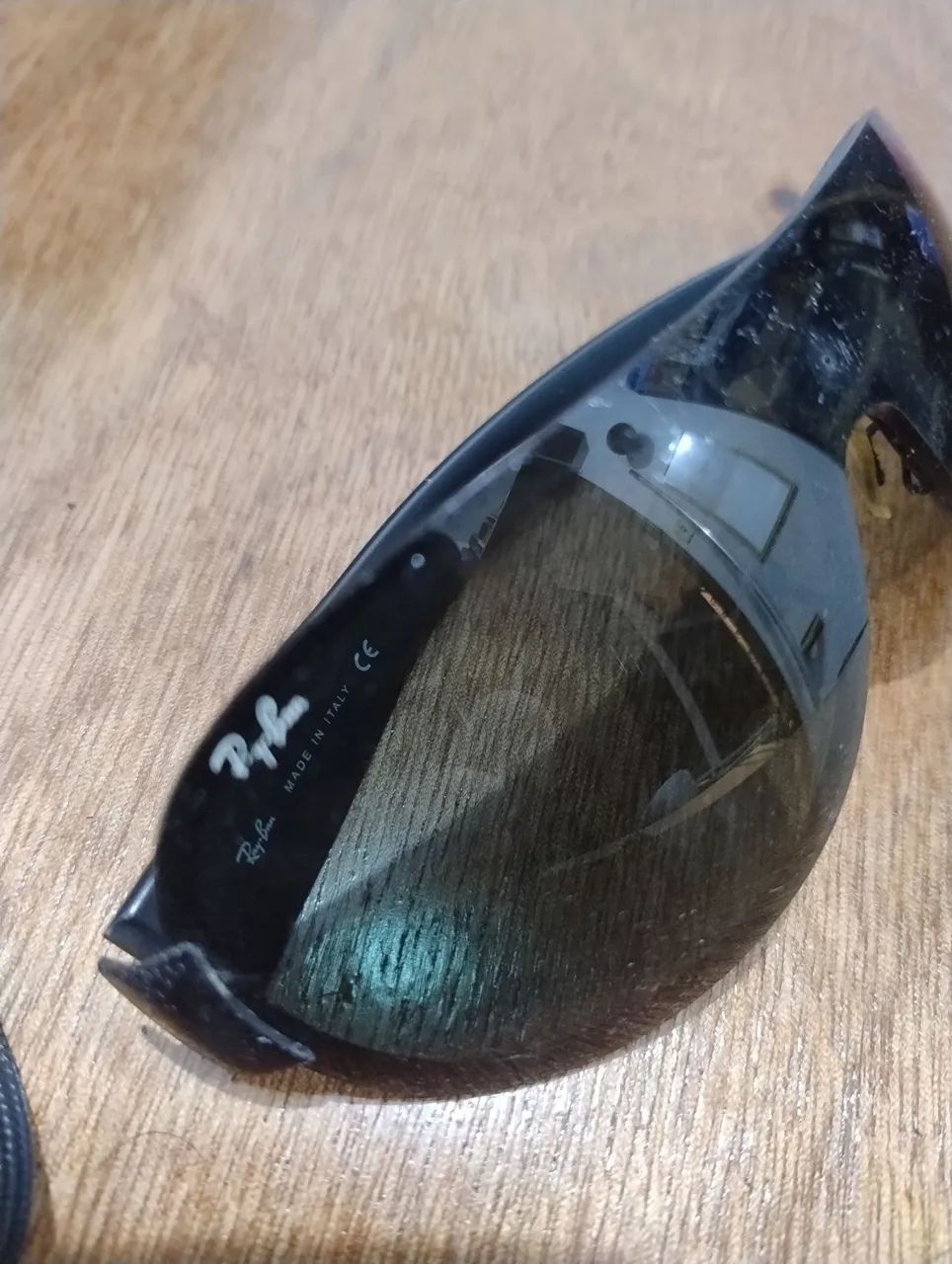 Óculos Escuros Rayban Fly / Mosca - Foto 2