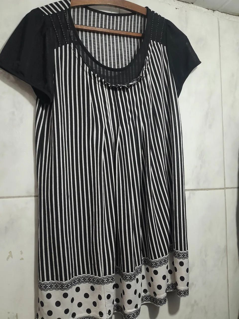 Blusa listrado preto e branco