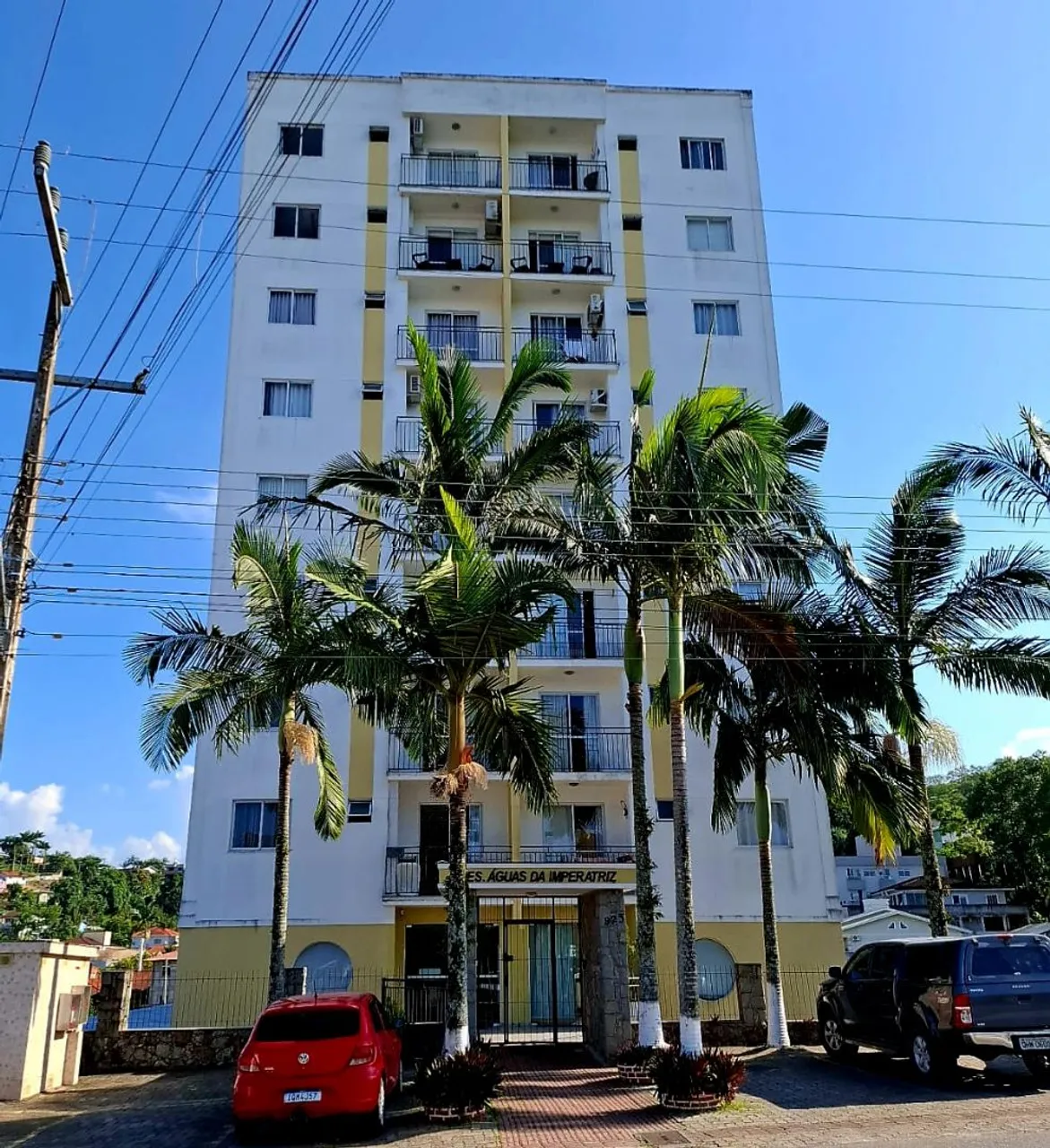 LINDO APTO 2 QUARTOS COM GARAGEM EM SANTO AMARO DA IMPERATRIZ