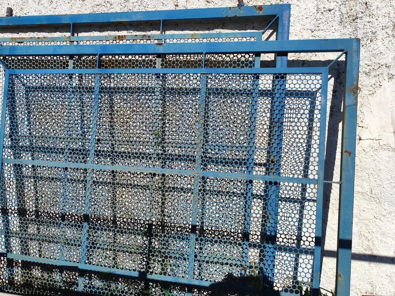 Portão de grade para área externa