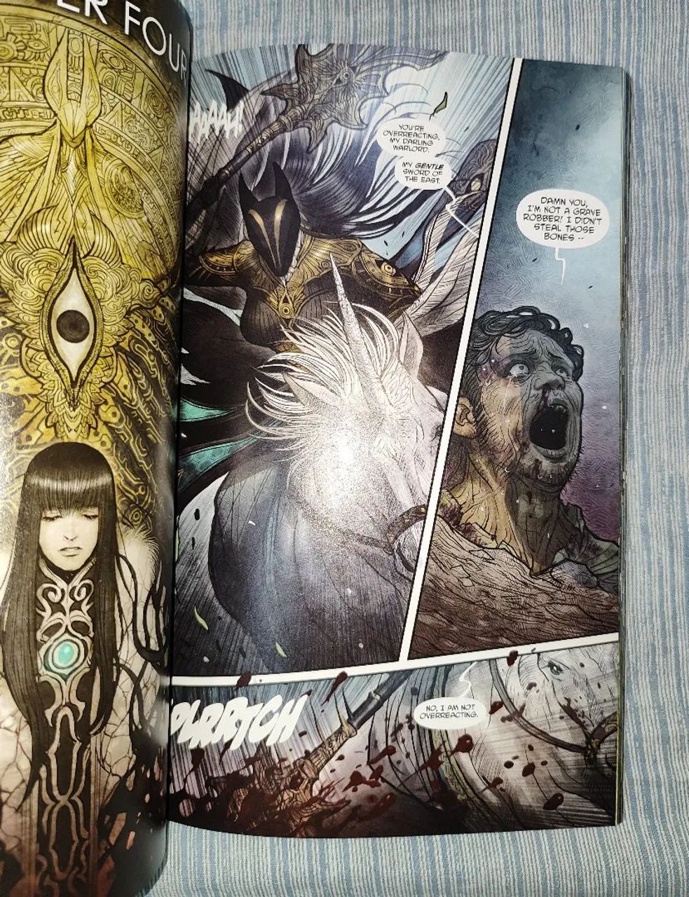 Monstress Volume One - Awakening - Em INGLÊS  - Foto 4