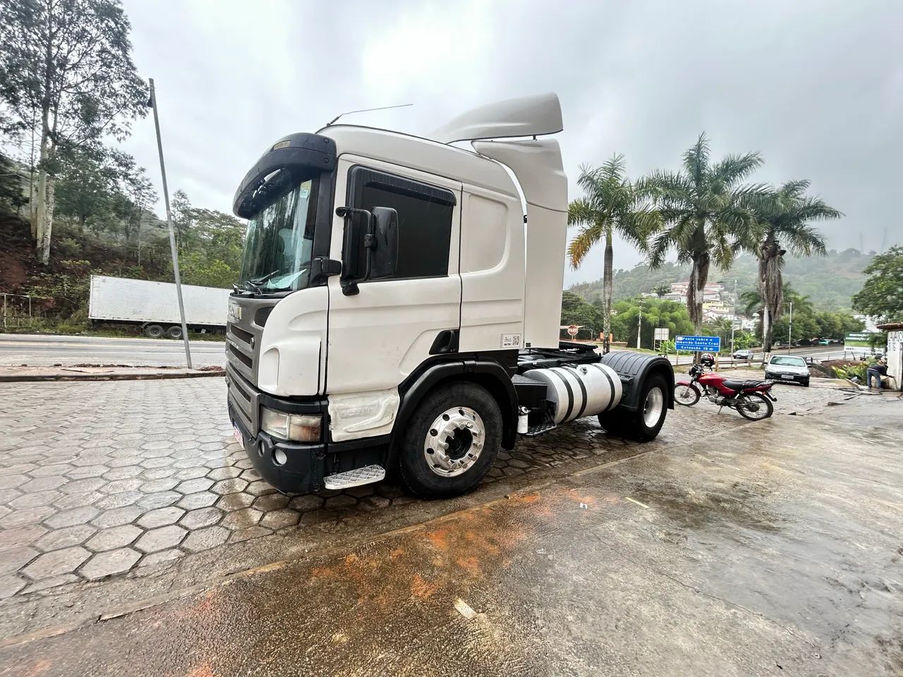 Vendo Scania p340 ano 2011 4x2