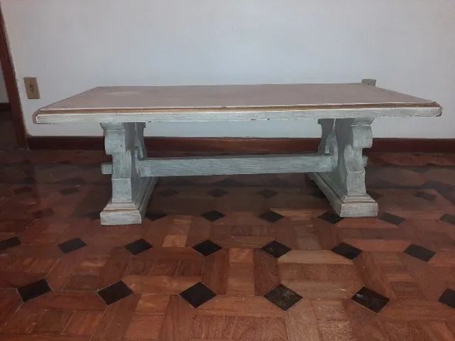 Móvel - Mesa de Centro - Antiga em madeira maciça no estado. - Foto 4