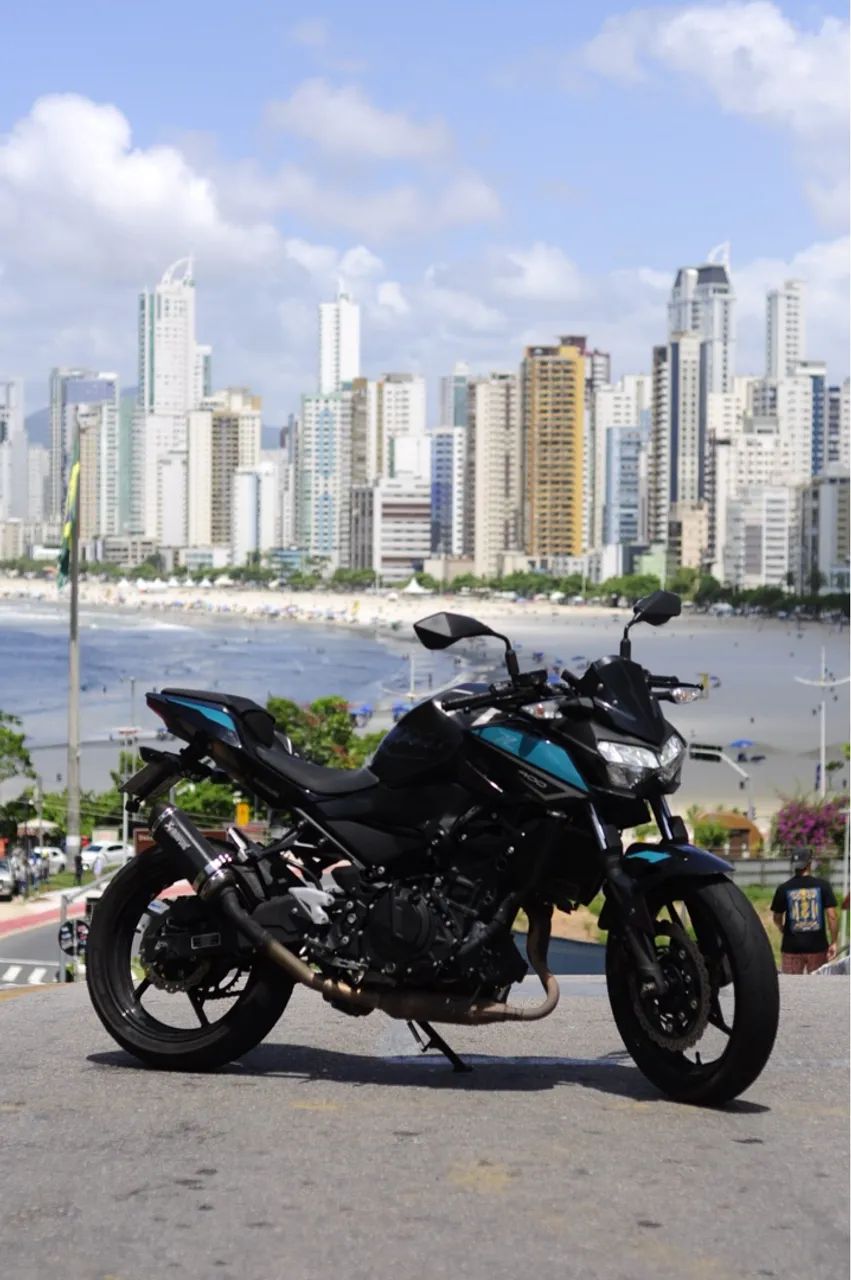 Kawasaki Z400 2023 Único Dono