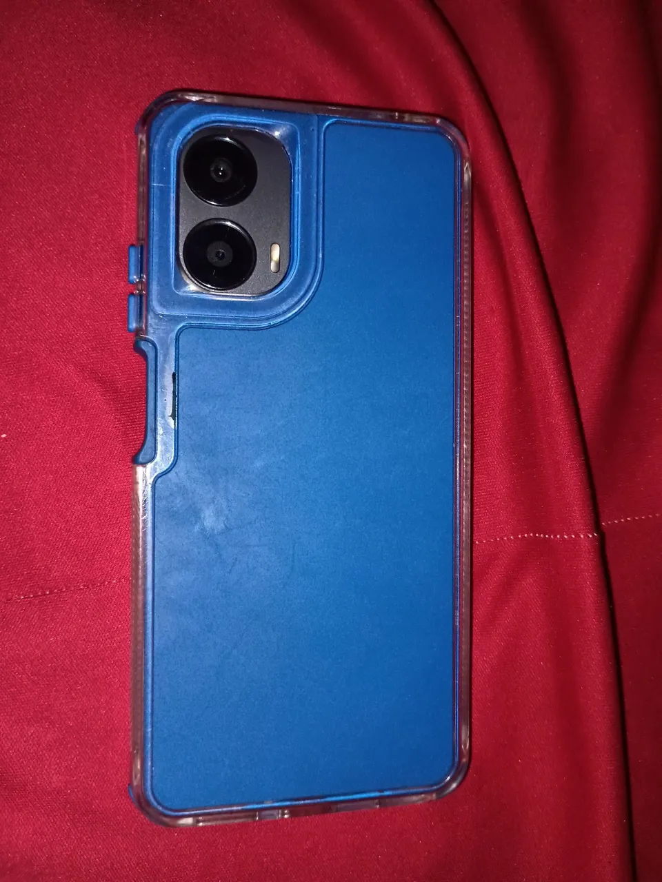 Vendo ou troco celular moto G24 com 2 meses de uso ,tá em ótimo estado