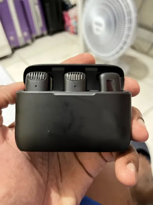 Ulanzi J12 , 2 microfones sem fio capela conector tipo c cor preta . - Foto 4