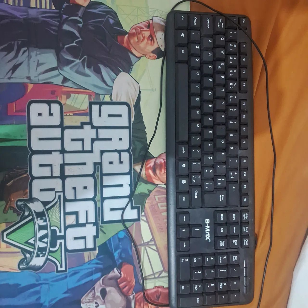 Kit Teclado e Mouse Gamer Grand Theft Auto V - Foto 2