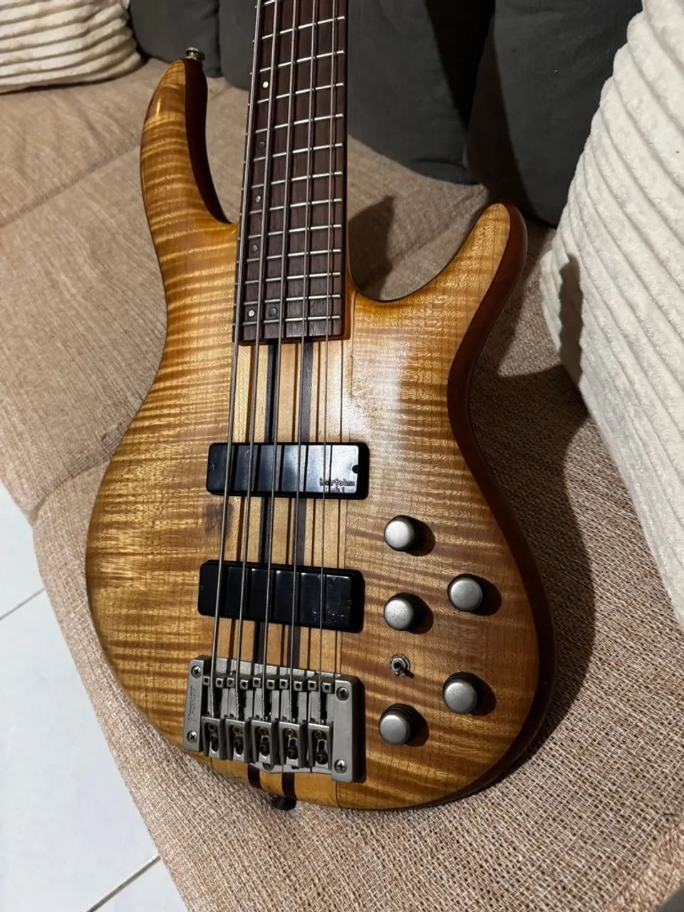 Baixo CORT a5 todo BARTOLINI uma máquina  - Foto 4
