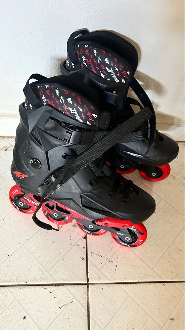 PATINS REVOLT TRAXART N° 43/44 - Foto 2