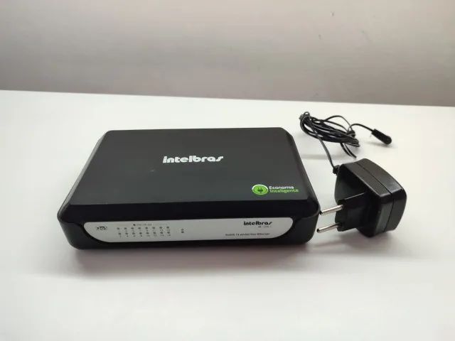 Switch 16 portas Intelbras 10/100 fast Funcionando 100% - Foto 2