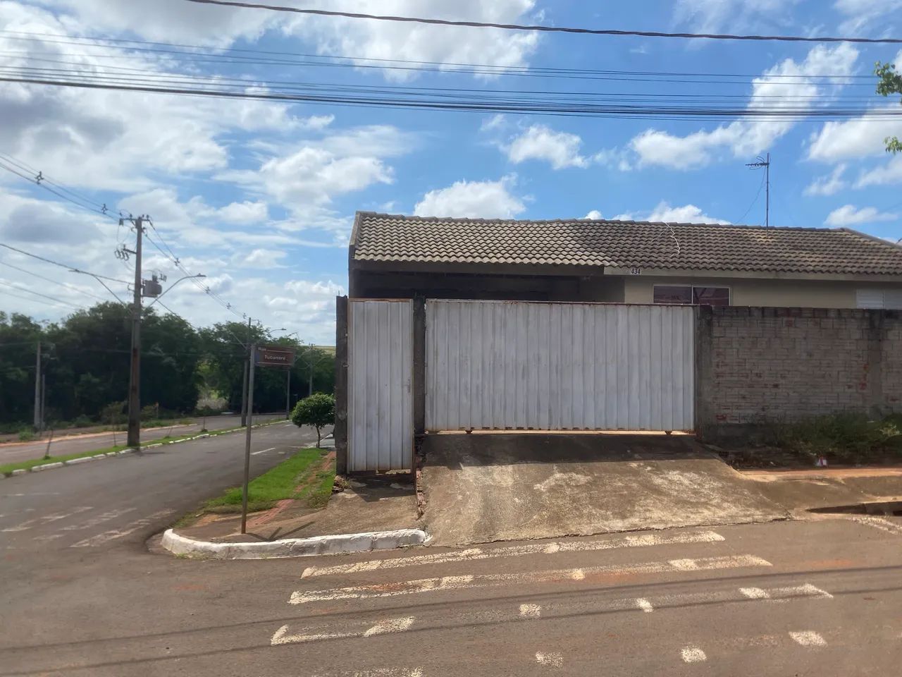 Foto - Maringá - Conjunto Hab. Pioneiro José Pires de Oliveira