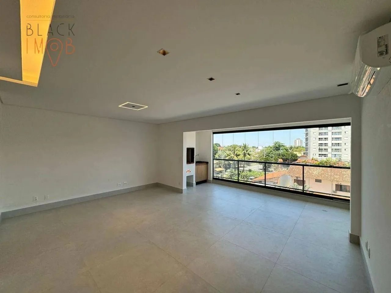 Apartamento com 3 dormitórios à venda, 109 m² por R$ 775.000,00 - Condomínio Lucca - Tauba