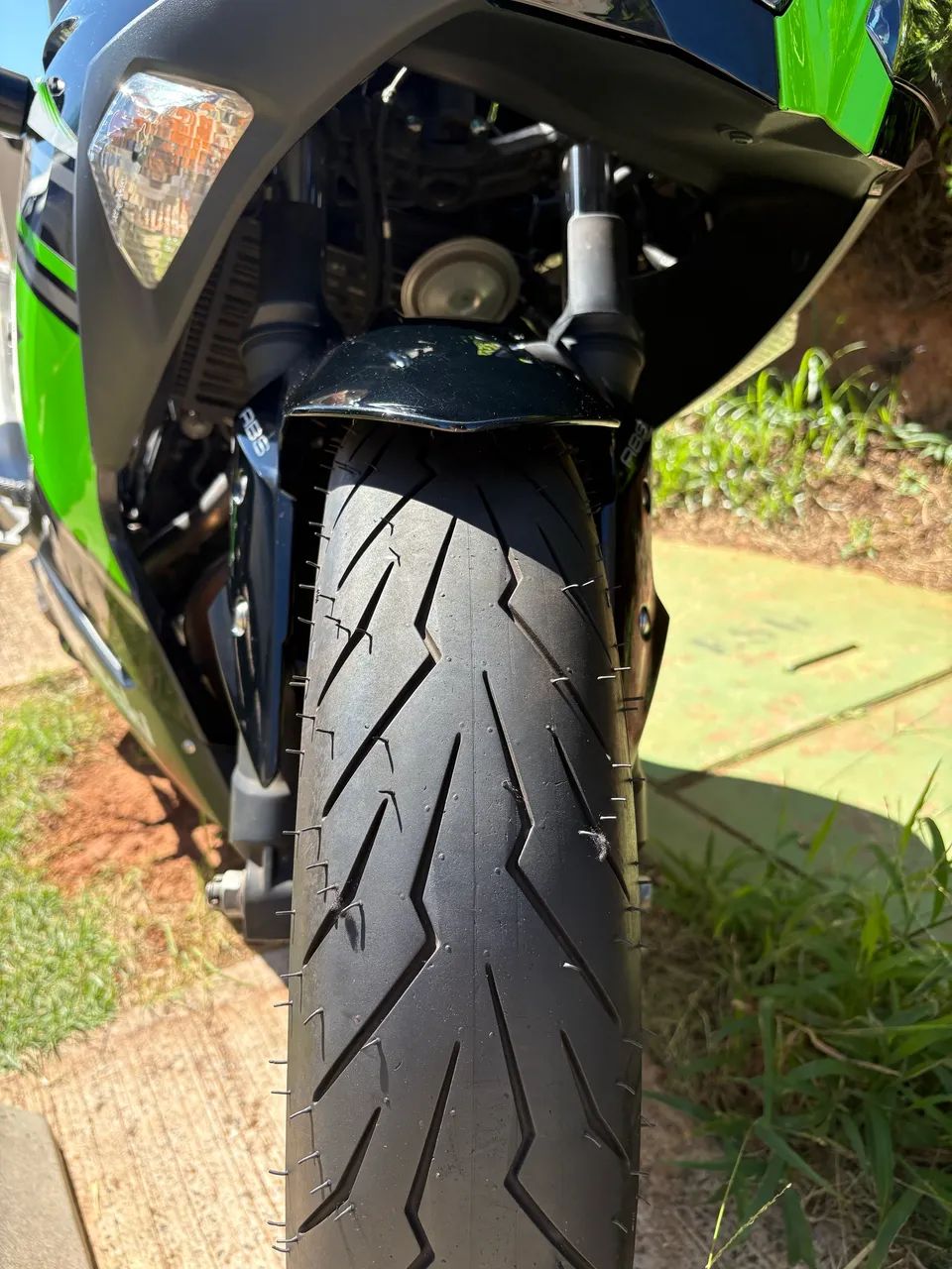 Kawasaki Ninja 300 Edição Especial 2018 - 15.000 km - Foto 4