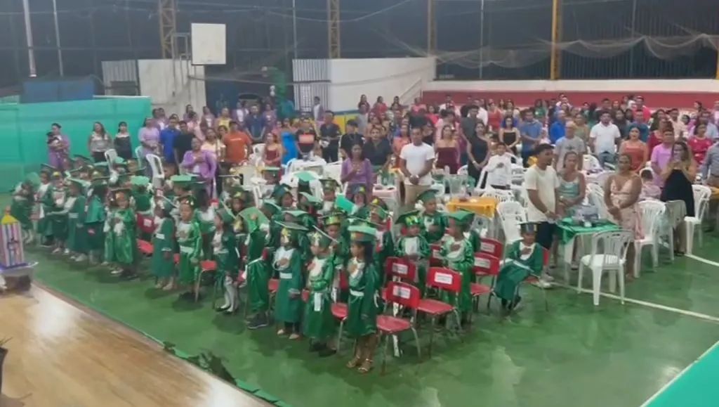 Beca para formatura infantil  - Foto 5