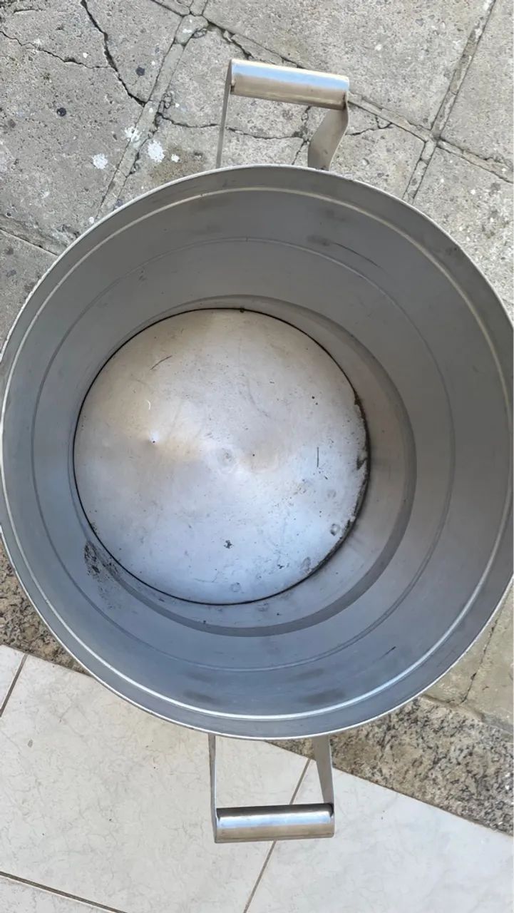 Balde de inox resistente 100L - Foto 2