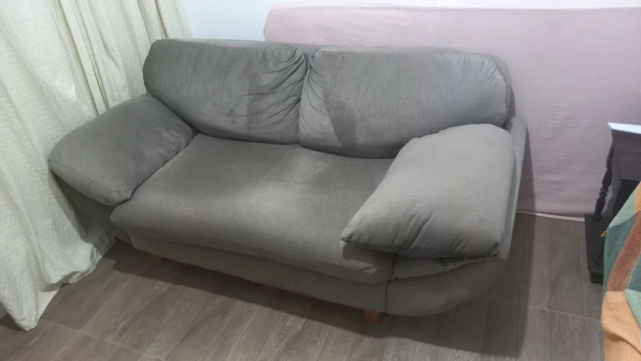 Sofá 2 lugares
