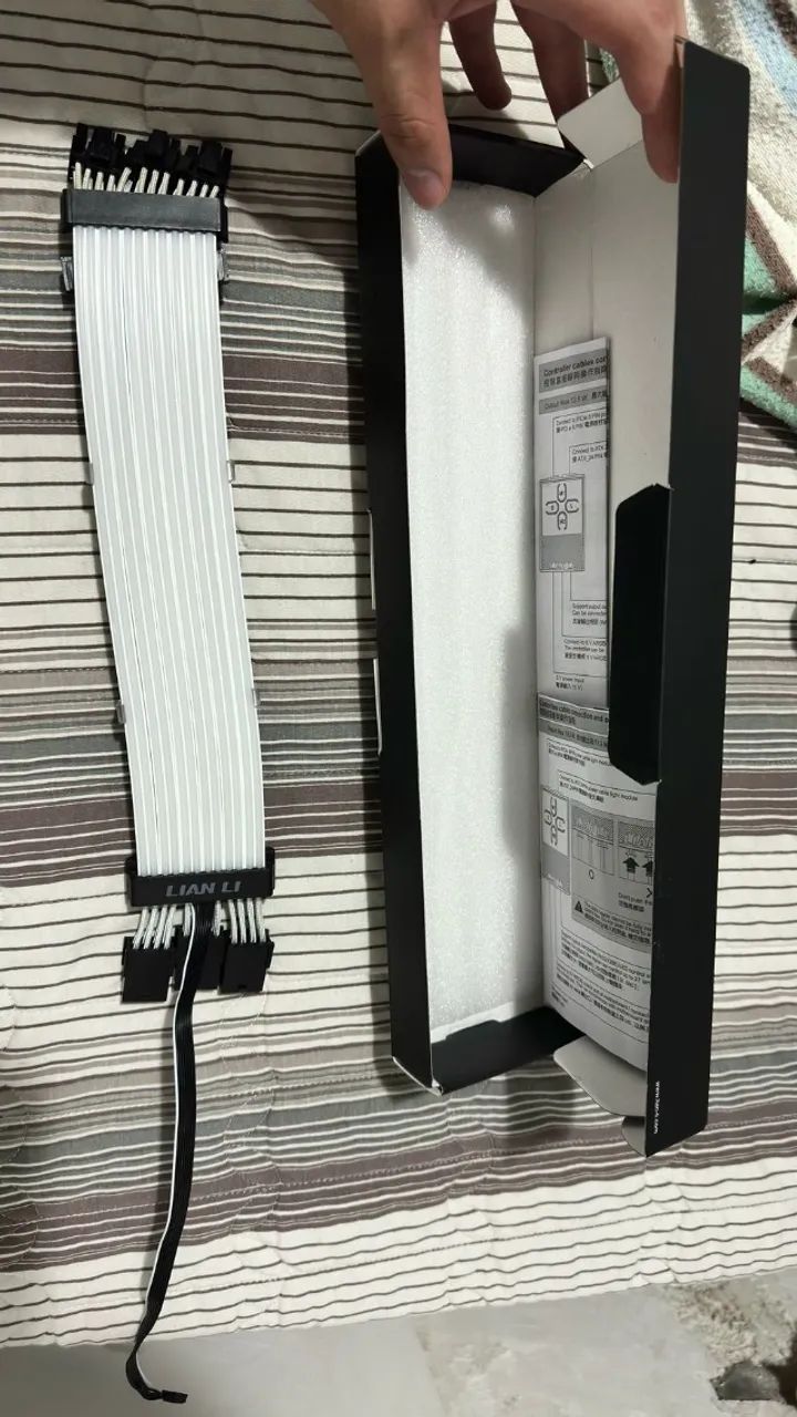 Cabo Extensor Lian Li Strimer Plus V2 Triple ARGB 8 Pinos USADO - Foto 3