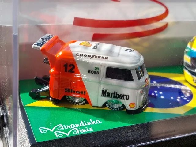 Hot Wheels Kool Kombi Senna (custom) - Foto 2