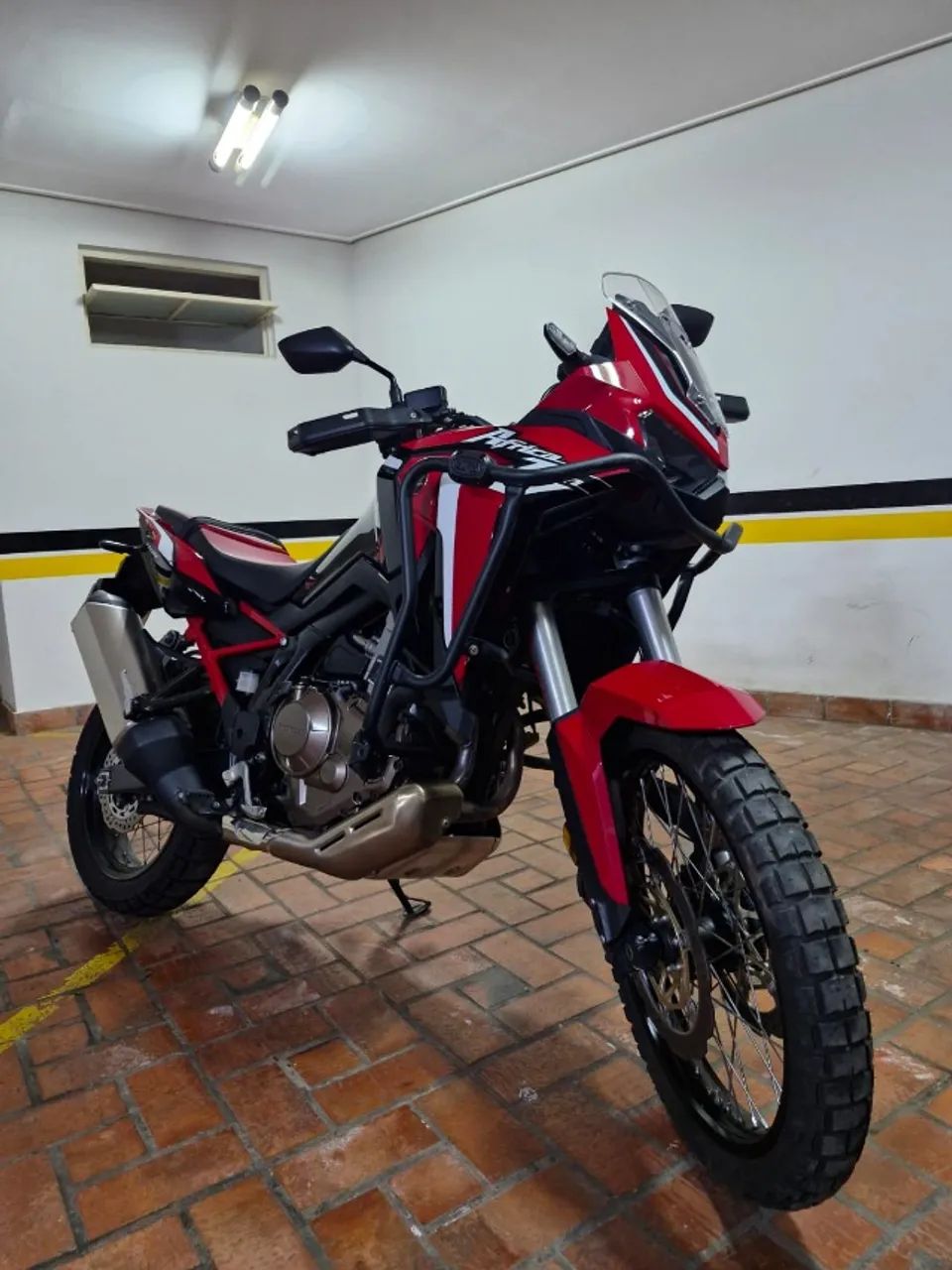 CRF 1100 Africa Twin - Oportunidade - Foto 2