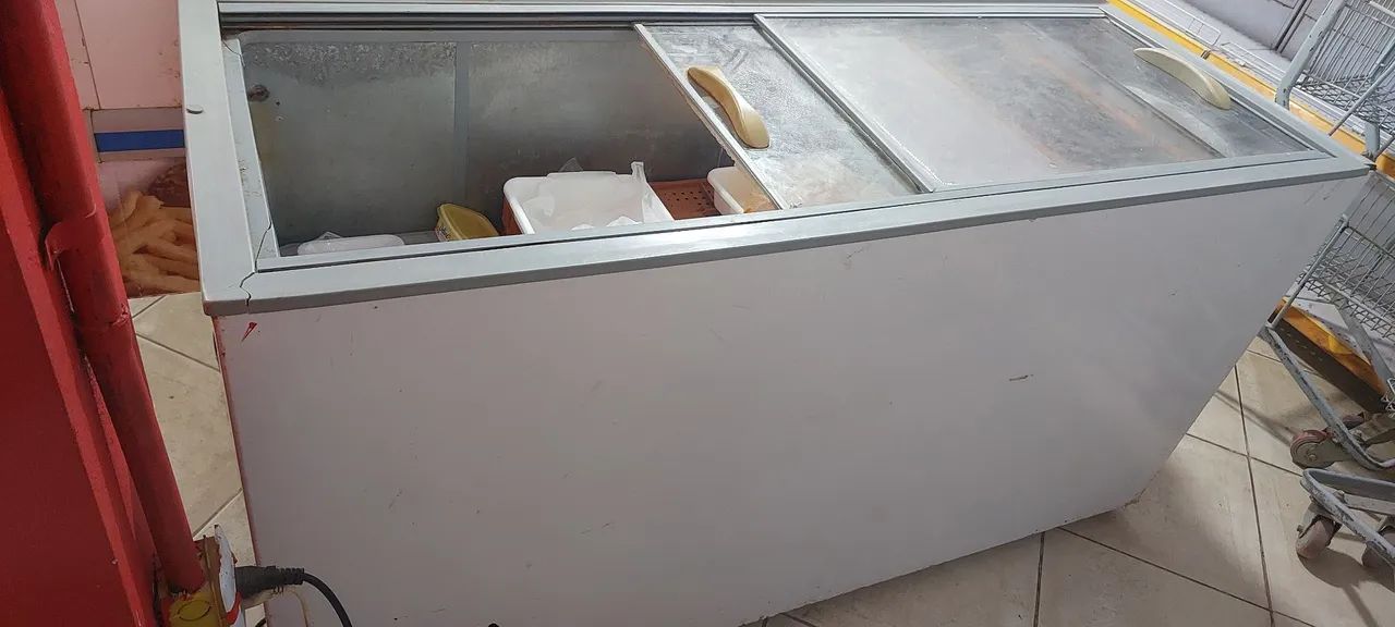 Freezer horizontal gelando. - Foto 2
