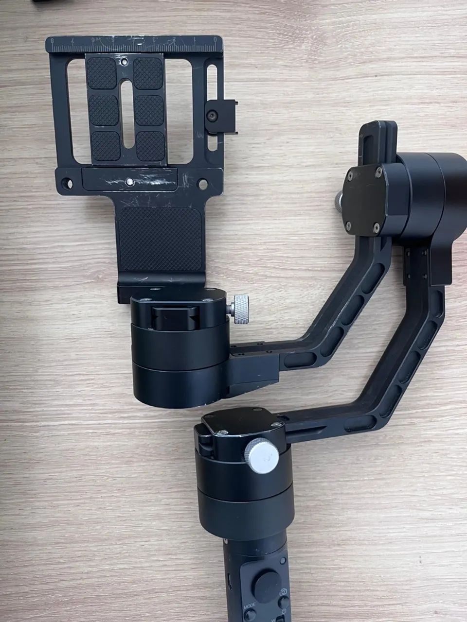 Estabilizador Gimbal Wordview para câmeras DSLR e Mirroless  - Foto 5