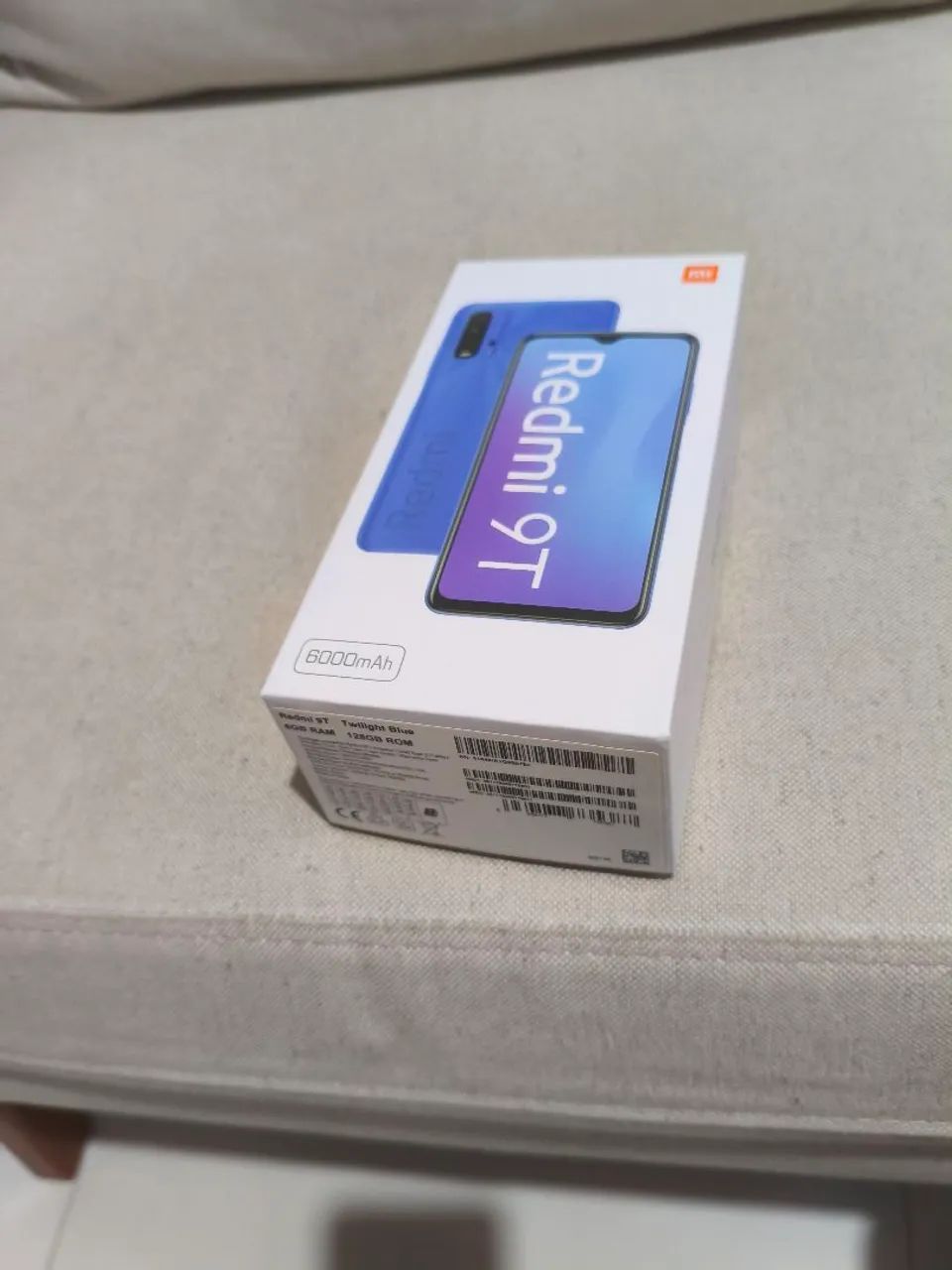 Vendo celular xiaomi redimi 9t em ótima estado de conservação com todos os acessos.
