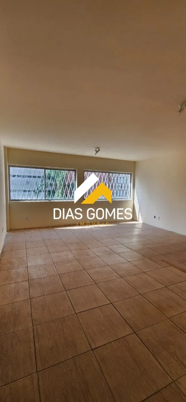 Sala comercial para aluguel no Centro de Pelotas