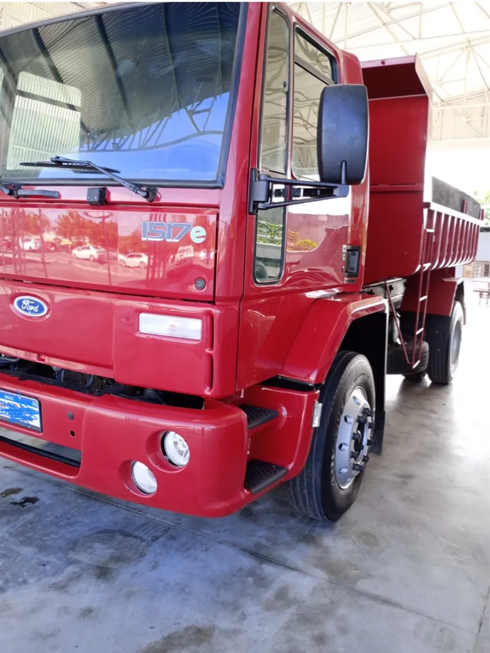 *Caminhão Ford Basculante 1517