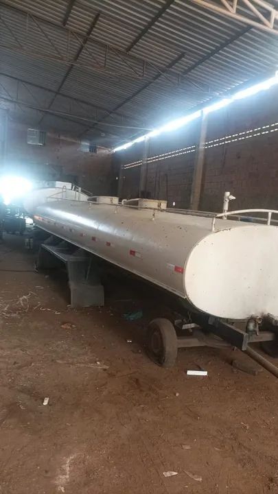 Tanque pipa de 11 mil litros água potável pronto pra trabalhar  - Foto 6