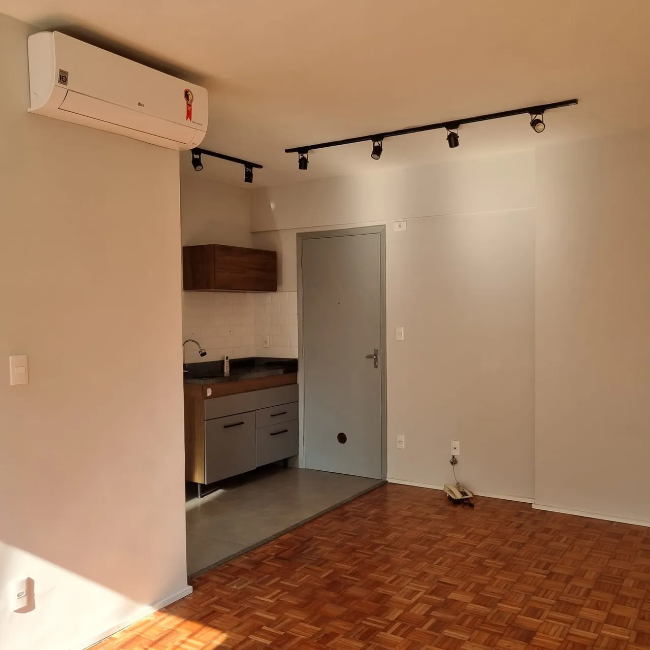 Studio 30 m2 ótima localização