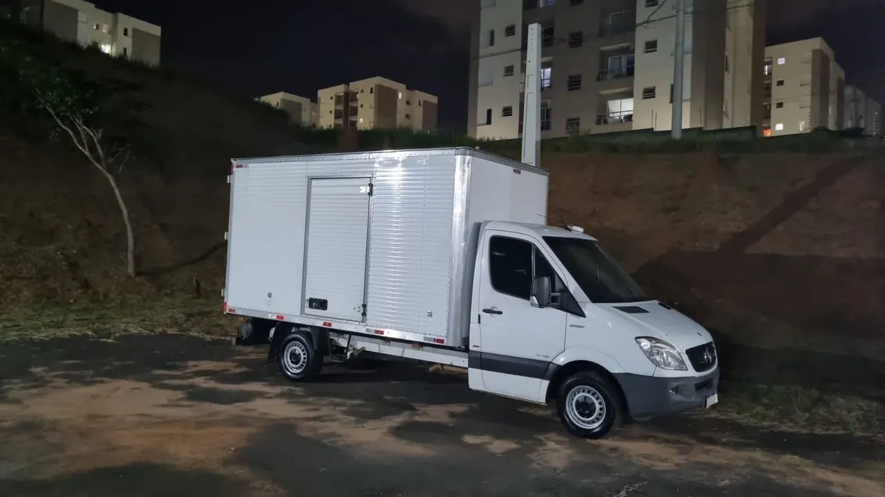 Sprinter 311CDI 2016 - Caminhão VUC - Foto 5