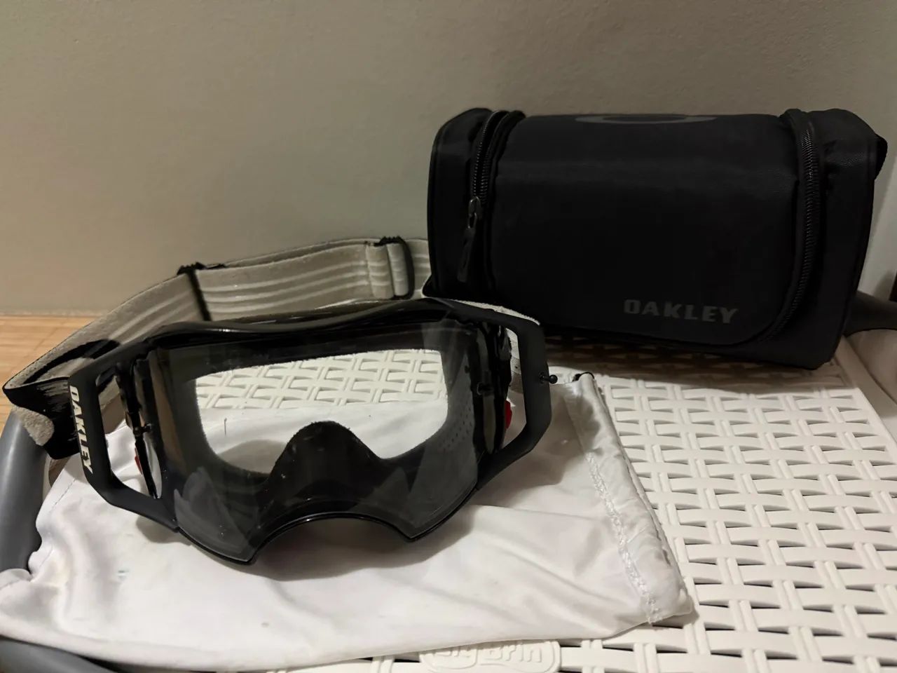 Óculos goggle oakley Airbrake mtb - Foto 2