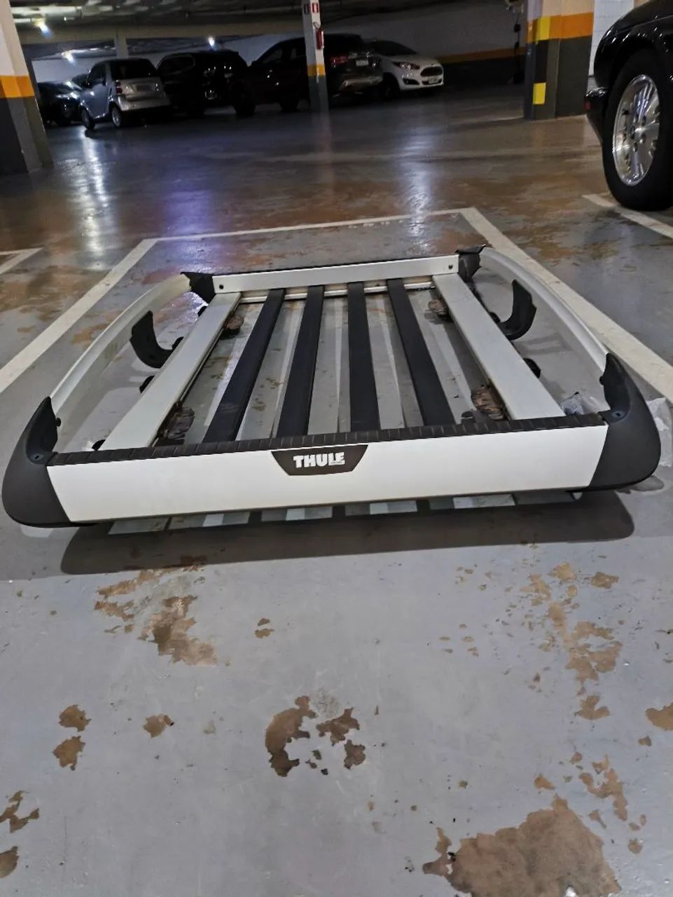 Bagageiro de teto Thule para Carro