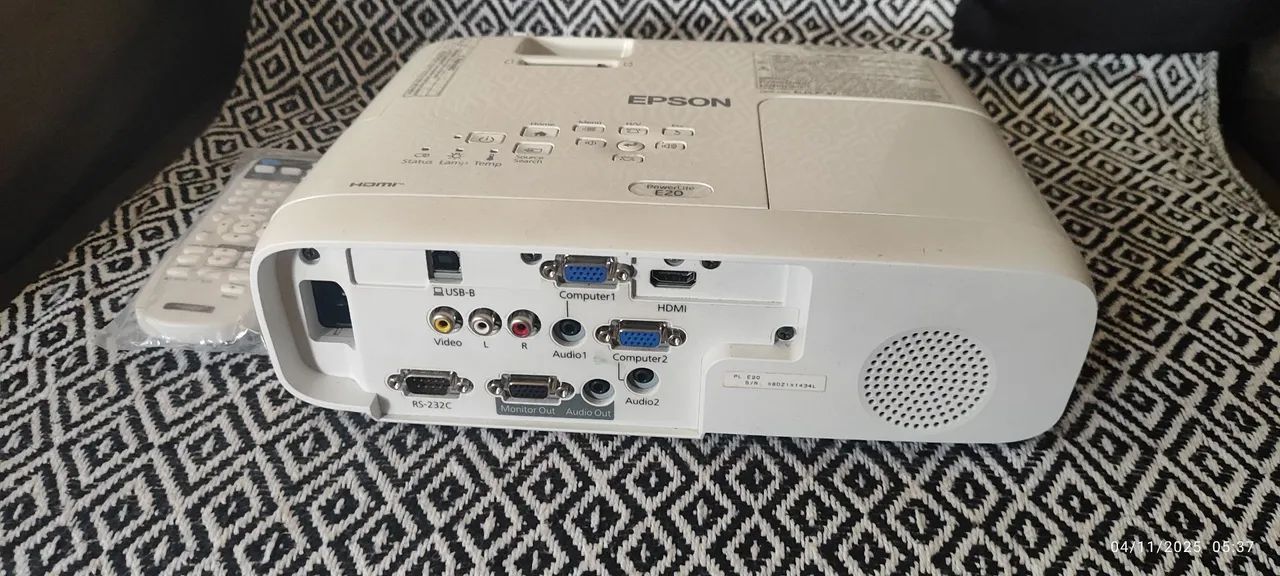 PROJETOR EPSON E20 - PROMOÇÃO 64289869240706123