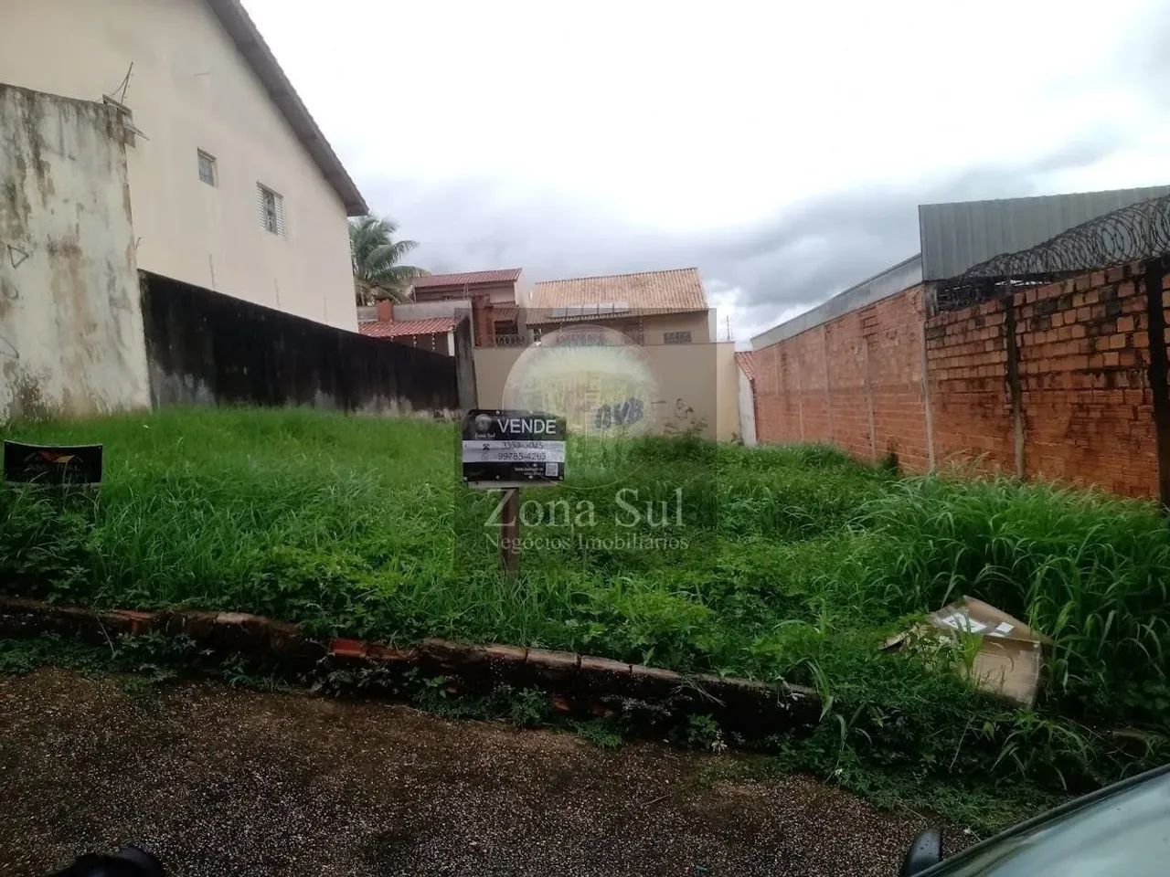 Terreno à Venda em Jardim Icatu, Votorantim - R$370.000