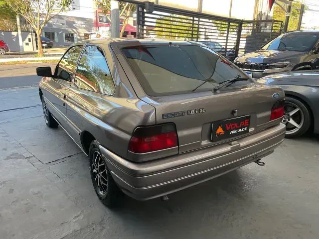 FORD ESCORT 1.8 GL GASOLINA 1996 - Foto 4