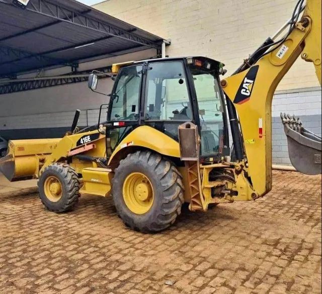 Retroescavadeira Caterpillar 416E Ano 2014 - Foto 3