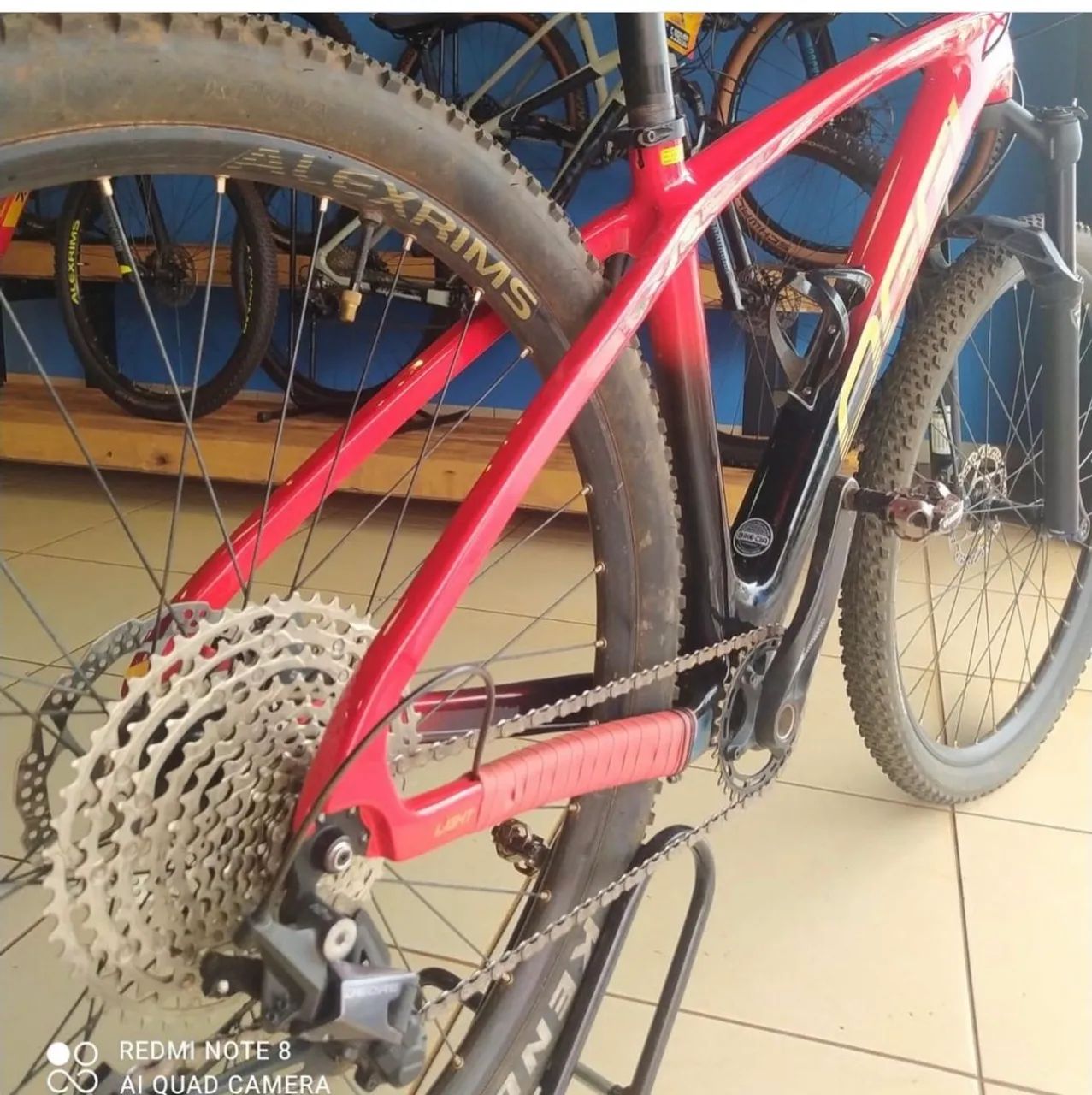 Bicicleta Oggi Agile Sport Carbon 