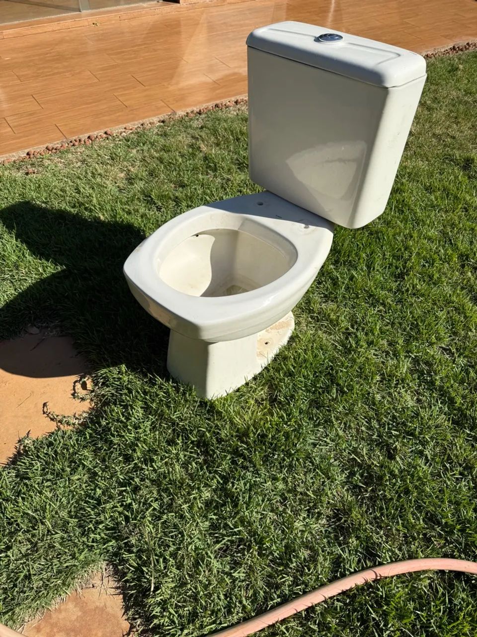 Vaso sanitário de cerâmica INCEPA SEMI NOVO