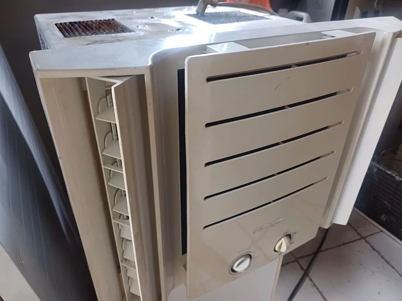 Ar Condicionado de Janela - Usado - Foto 4