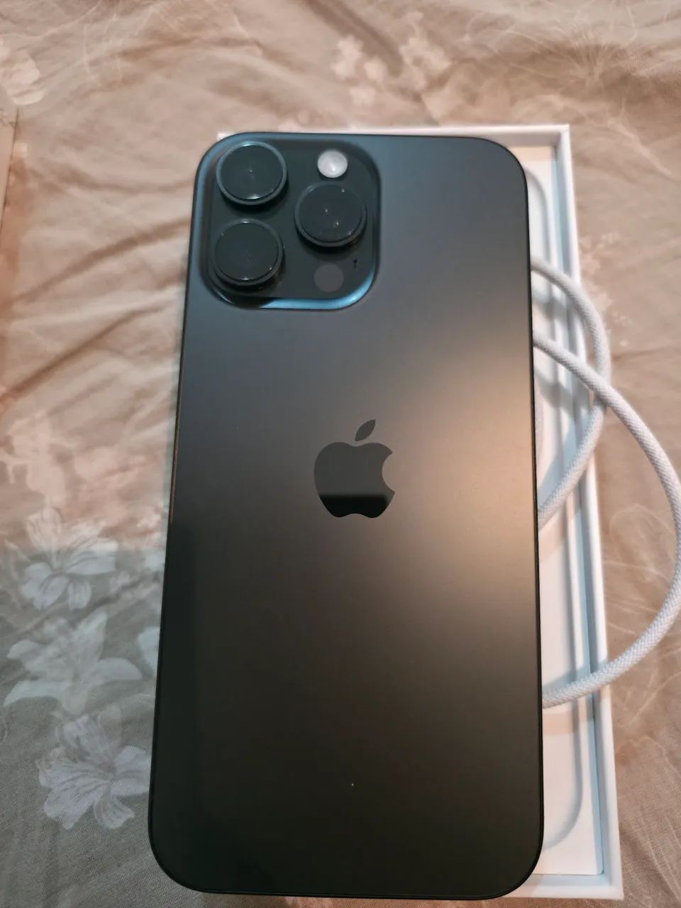 iPhone 16 pro max - Novo - Foto 2